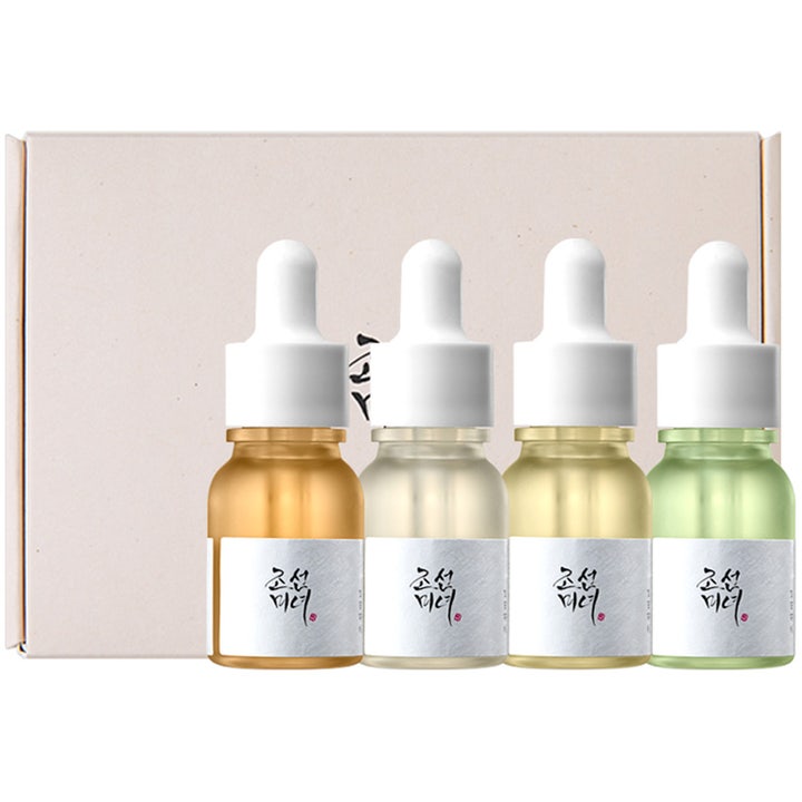 Beauty of Joseon Hanbang Serum Discovery Kit 40 ml fuktgivande ansiktsserum set med fyra olikfärgade små glasflaskor.