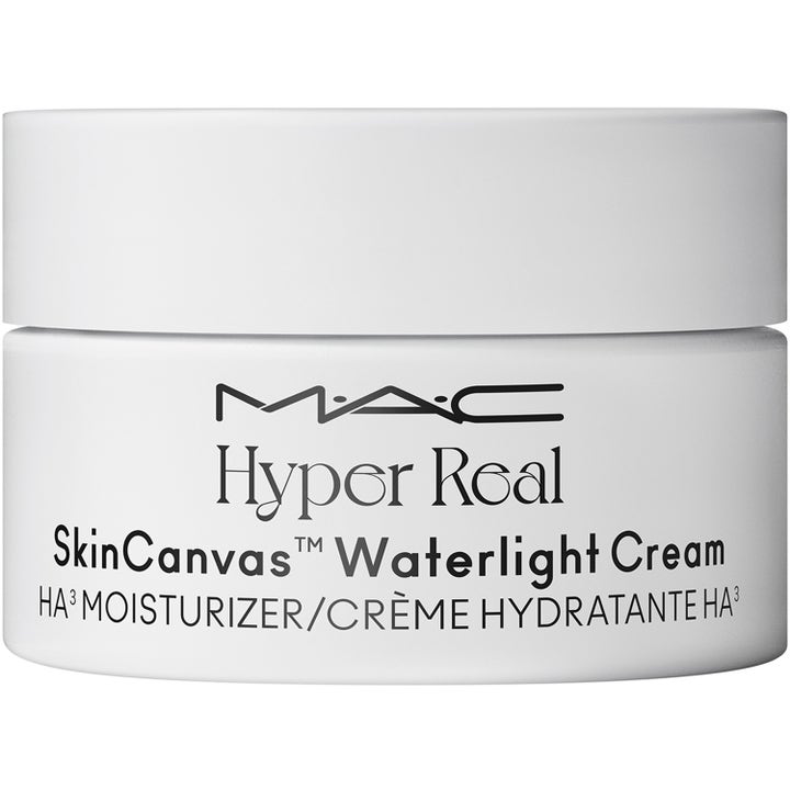 MAC Hyper Real SkinCanvas Waterlight Cream återfuktande ansiktskräm i en stilren vit burk med svart text