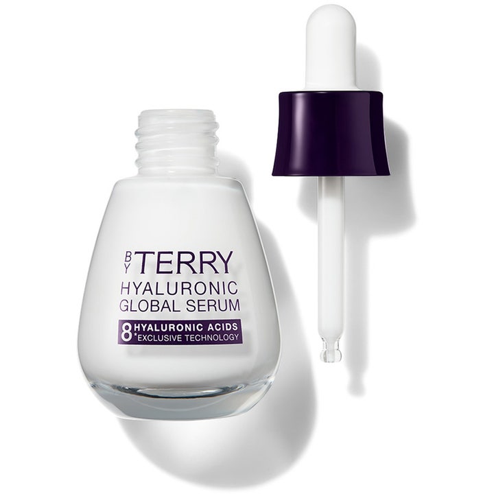 By Terry Hyaluronic Global Serum 30 ml återfuktande hyaluronsyraserum i vit glasflaska med lös pipett.