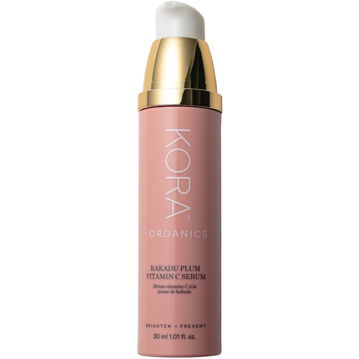 Kora Organics Kakadu Plum Vitamin C Serum 30 ml lystergivande kakadu plum serum i rosa flaska med gulddetaljer