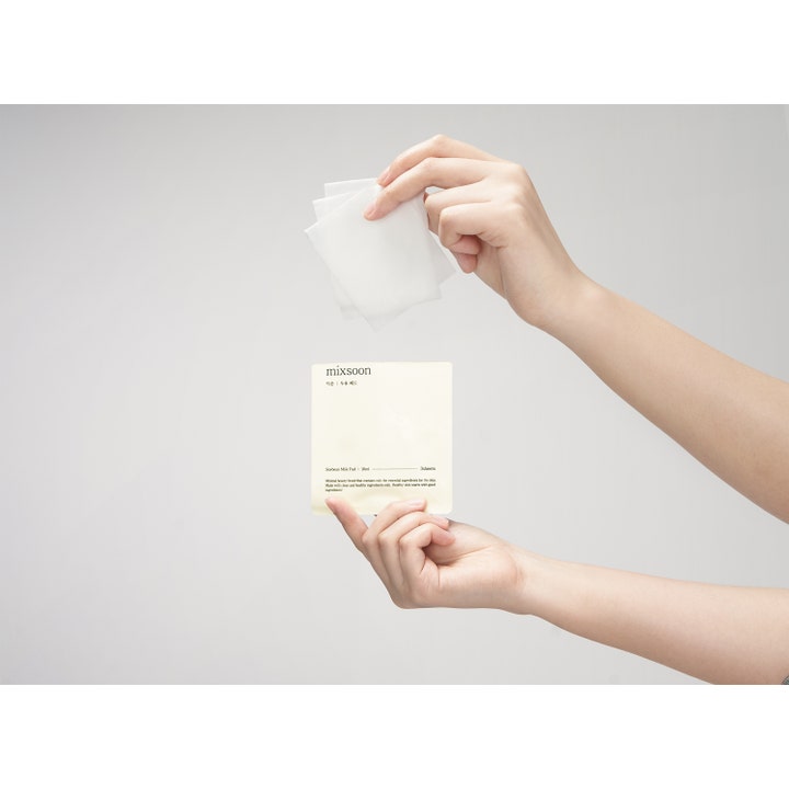 Mixsoon Soybean Milk Pad Toner Pad 30 st återfuktande daglig toner pad med sojamjölkextrakt i tunna vita fyrkantiga ark