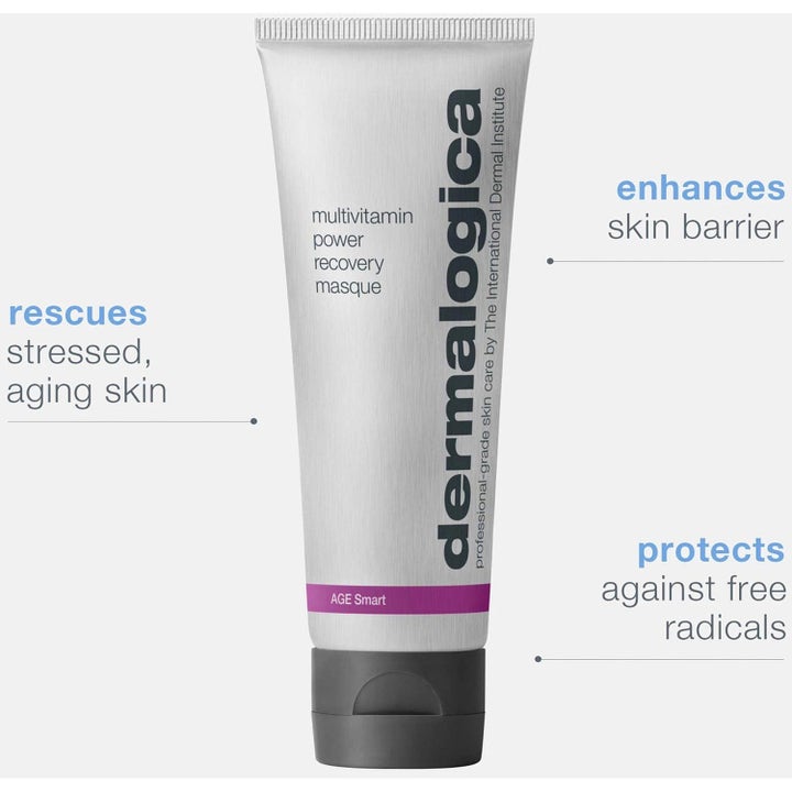 Dermalogica AGE smart Multivitamin Power Recovery Masque ansiktsmask i silverfärgad tub som stärker hudbarriären.