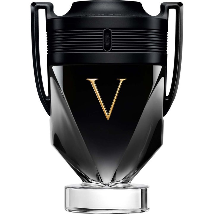 Rabanne Invictus Victory 50 ml kraftfull eau de parfum herr i en svart pokalformad glasflaska med guld-V