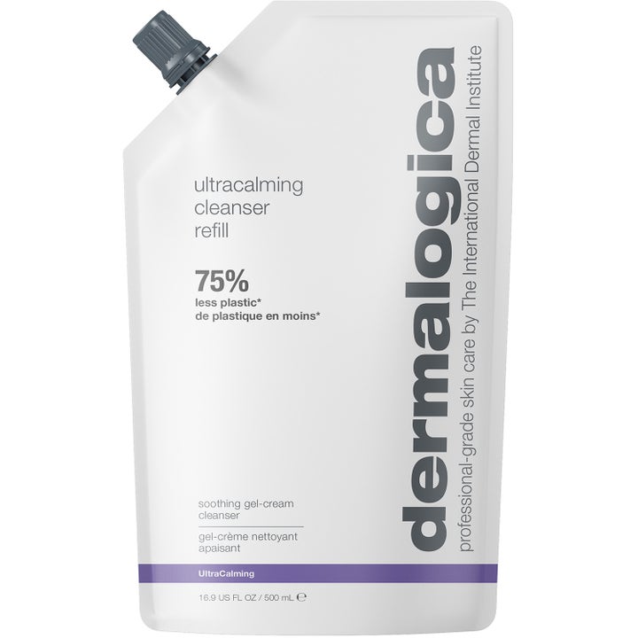 Dermalogica Ultracalming Cleanser Refill 500 ml lugnande ansiktsrengöring i vit refillpåse med grå skruvkork