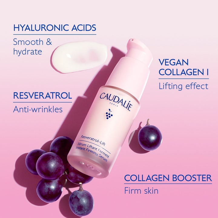 Caudalie Resveratrol-Lift Instant Firming Serum 30 ml uppstramande serum med resveratrol vid lila vindruvor och krämig textur.