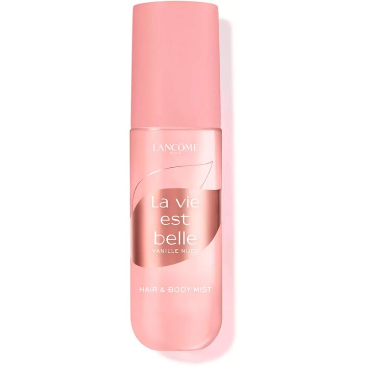Lancôme La Vie Est Belle Vanille Nude Hair And Body Mist 100 ml väldoftande hårmist i en slank rosa cylinderformad flaska