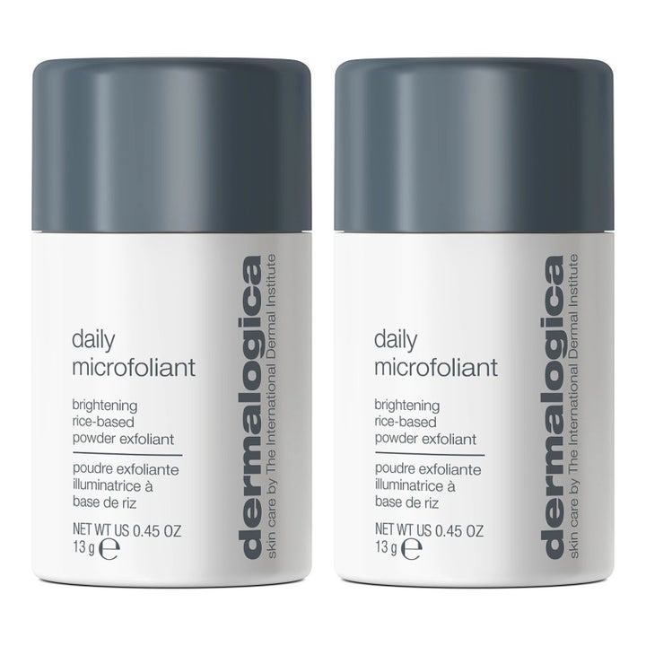 Dermalogica Daily Microfoliant 13g lystergivande risbaserad peeling i två vita plastflaskor med mörkgrå lock