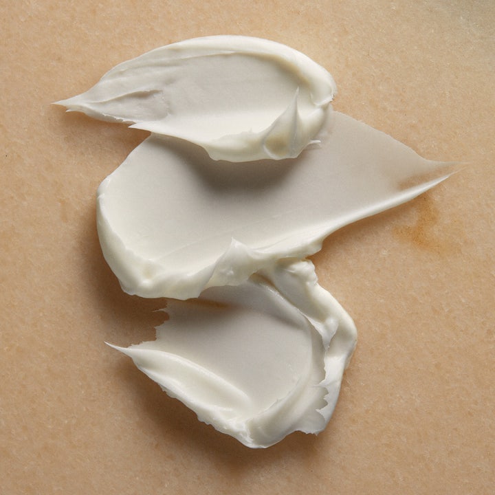 Moroccanoil Body Butter Original 200 ml återfuktande arganolja body butter med fyllig vit krämig textur.