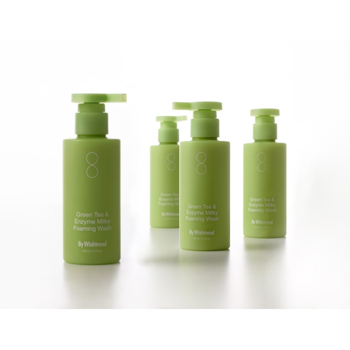 By Wishtrend Green Tea Enzyme Powder Wash 110 g ansiktsrengöring i gröna pumpflaskor som ger lyster.