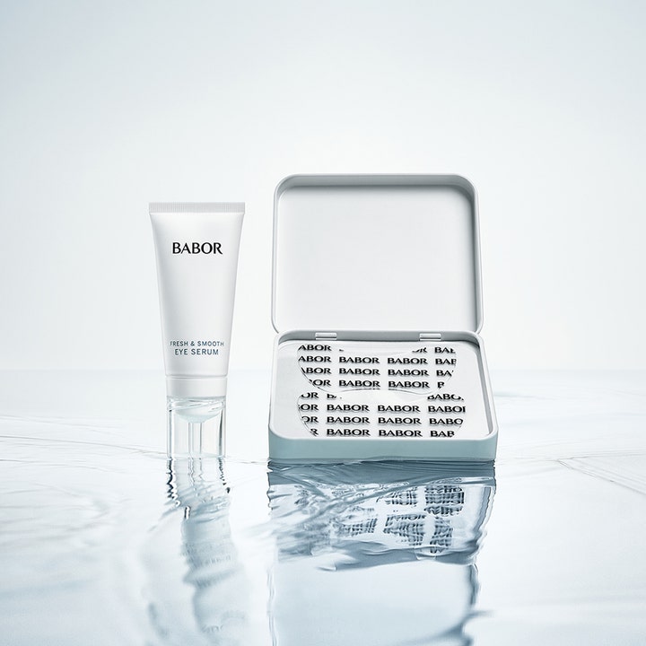 Babor Instant Fresh & Smooth Eye Serum + Patches 30 ml fuktgivande ögon serum och ögonpatches i vit tub och ask.