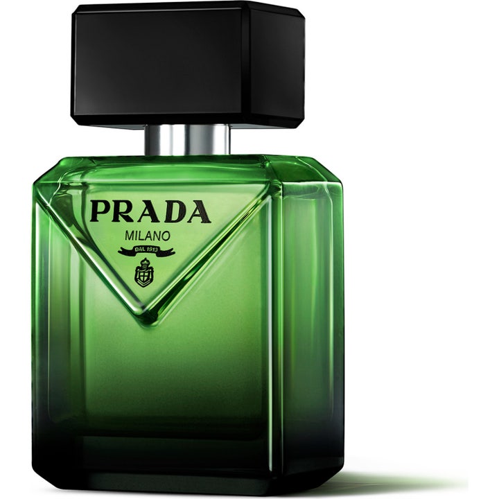 Prada Paradigme 50 ml eau de parfum ger en tidlös parfym i en grön fasetterad glasflaska med svart kork
