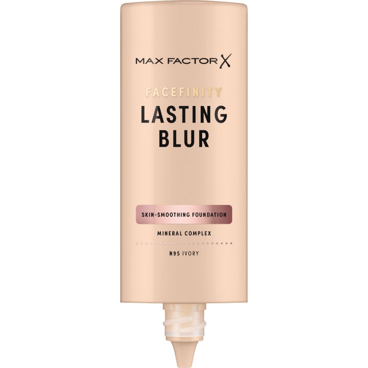 Facefinity Lasting Blur Foundation