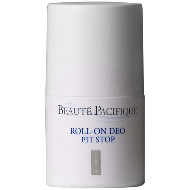 Beauté Pacifique Pit Stop parfymfri deodorant ger ett effektivt svettstopp i en vit och stilren roll-on flaska.