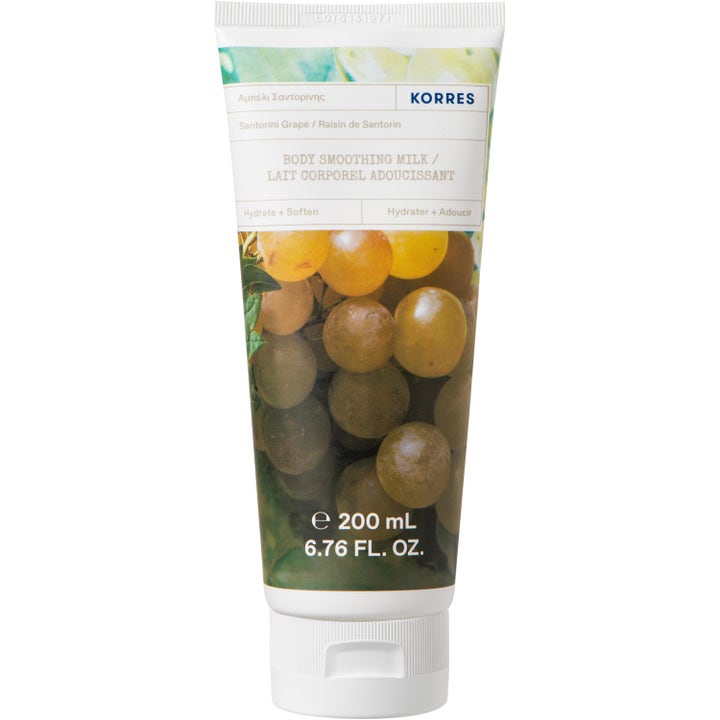 Korres Santorini Grape Body Smoothing Milk 200 ml mjukgörande kroppslotion i vit tub med motiv av gröna druvor