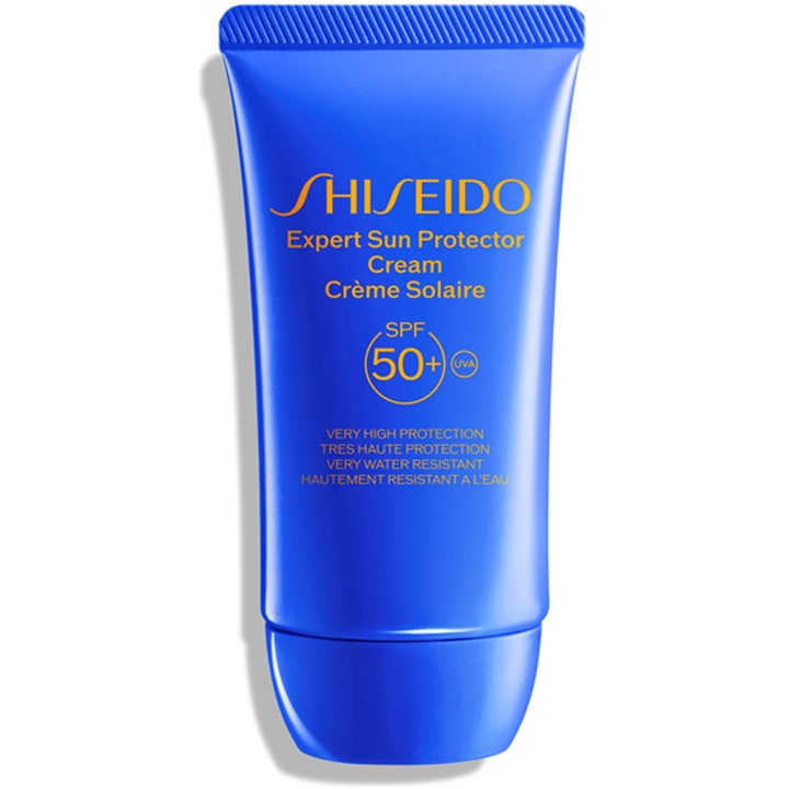 Shiseido Expert Sun Protector Cream SPF 50 solkräm ansikte ger högt skydd i en klarblå plasttub med gul text
