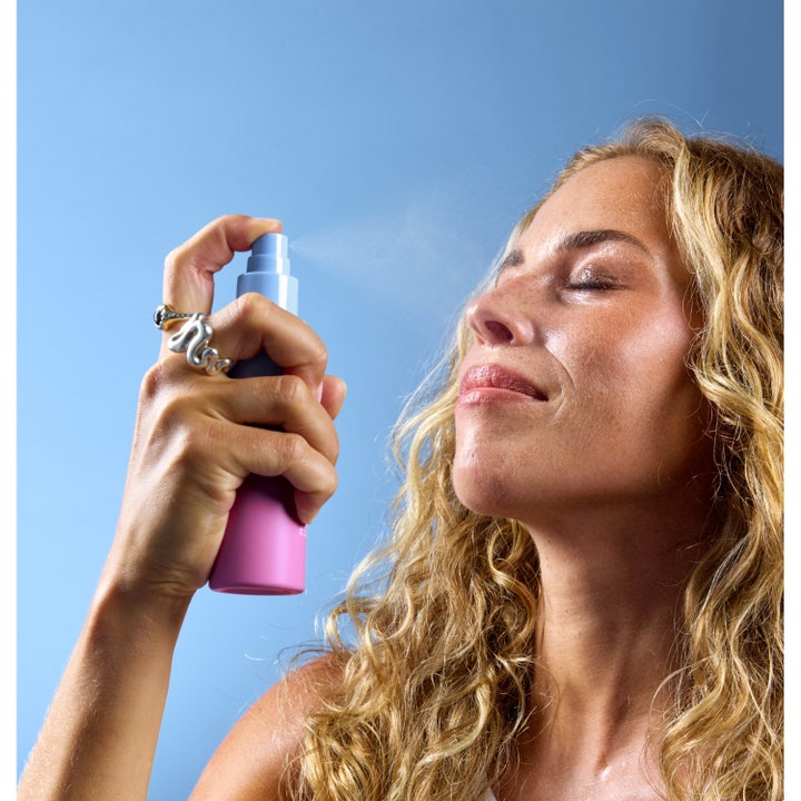 The Matte Setting Spray
