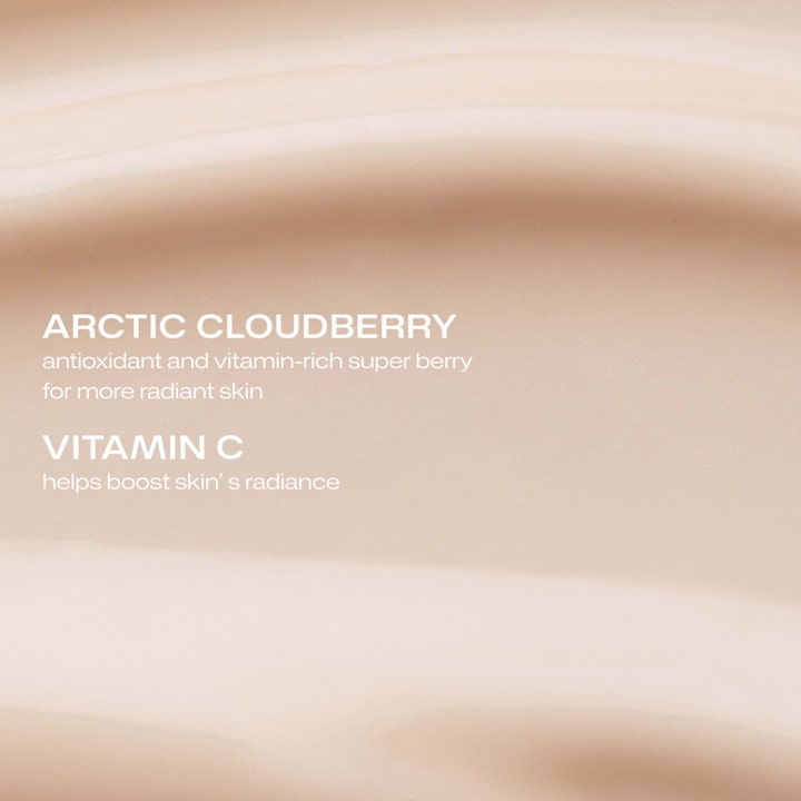 Lumene Nordic-C Glow Moisturizer 50 ml c-vitamin återfuktande ansiktskräm visar krämig textur och info om hjortron