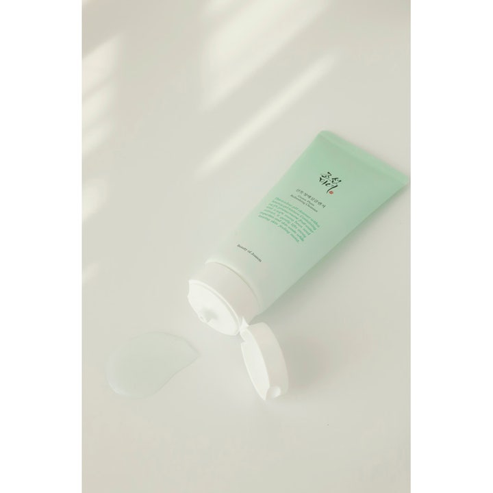 Beauty of Joseon Green Plum Refreshing Cleanser 100 ml ansiktsrengöring med grönt plommon och klar geltextur
