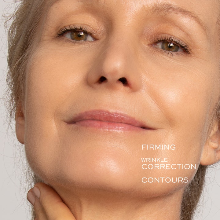 Lancôme Rénergie Multi-Lift Crème 50 ml anti-age dagkräm på kvinna med texten firming wrinkle correction contours