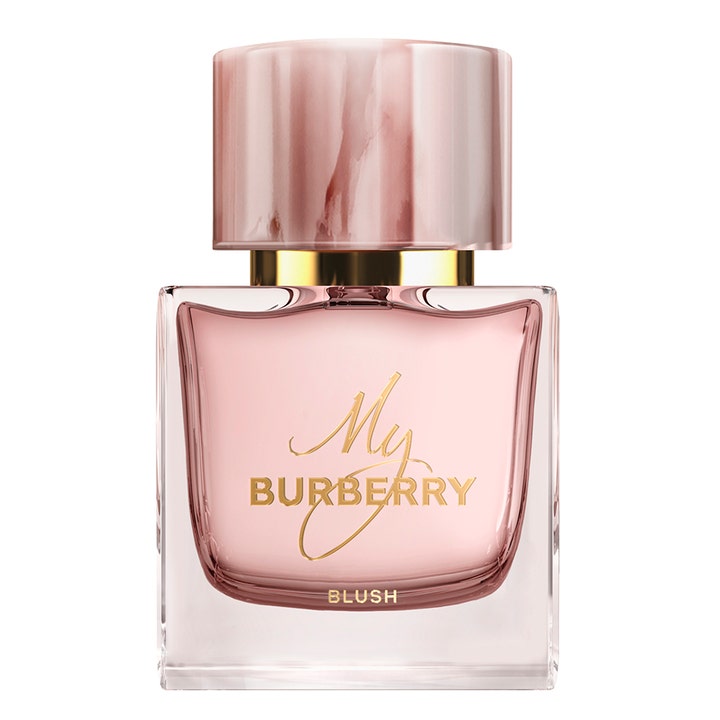 Burberry My Burberry Blush Eau de Parfum 30 ml är en parfym i rosa glasflaska med melerad kork och guldhals