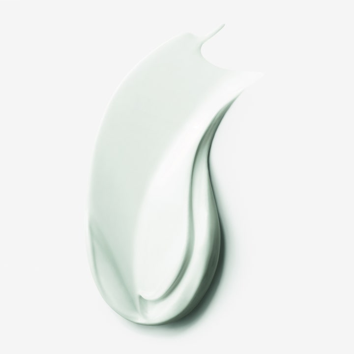 Estée Lauder DayWear 24H-Moisture Creme 50 ml är en estee lauder 24h fuktkräm med krämig ljusgrön textur.