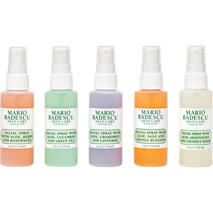 Mario Badescu Mini Mist Collection 5x59 ml återfuktande face mist i fem färgglada flaskor med rosenvatten och örter