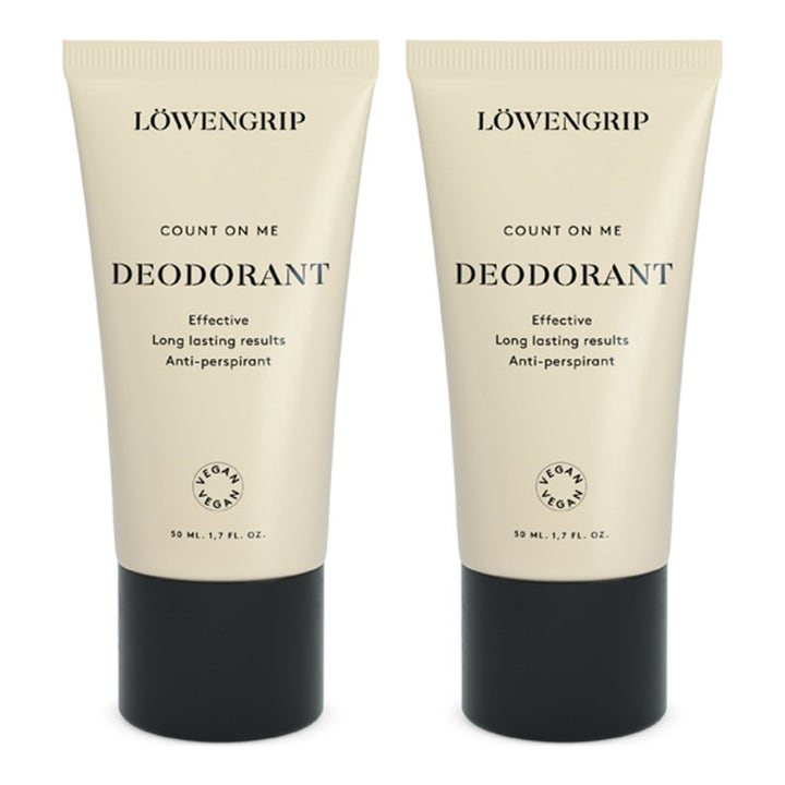 Löwengrip Count On Me Deodorant 2x50 ml antiperspirant som ger långvarigt skydd i två beige tuber med svarta lock