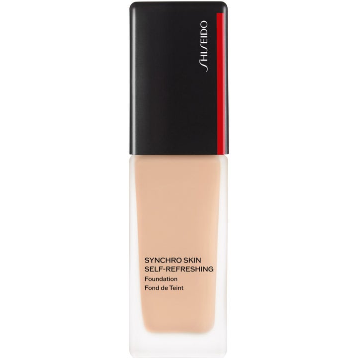 Self-Refreshing Foundation