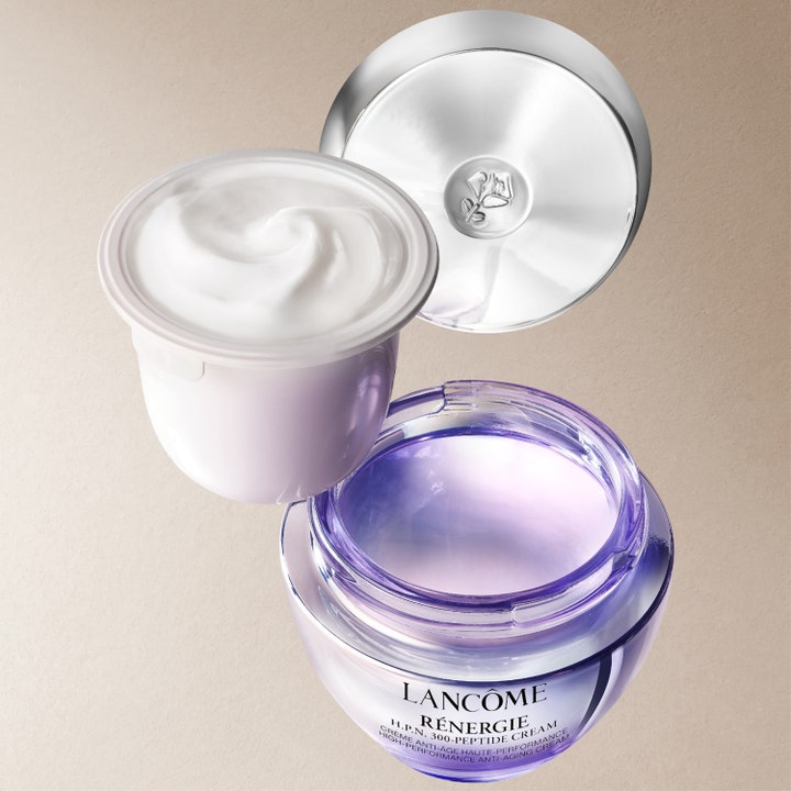 Lancôme Rénergie H.P.N. 300-Peptide Cream 50 ml refill med vit krämig textur ovanför lila glasburk.