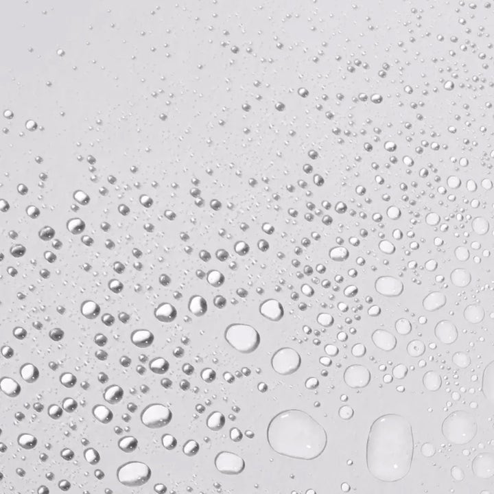 Dermalogica AGE smart Antioxidant Hydramist 150 ml firming antioxidanter ansiktsmist som sprayas ur vit flaska.