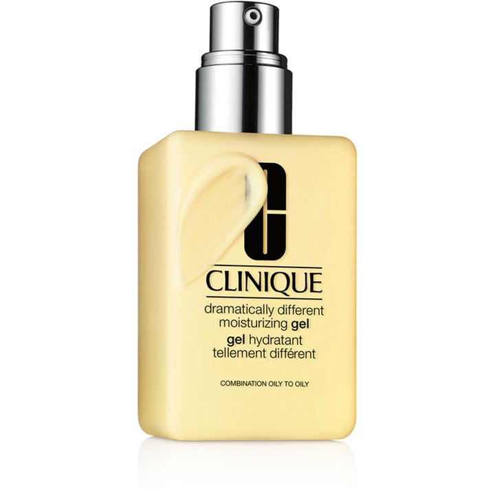 Clinique Dramatically Different Moisturizing Gel oljefri ansiktsgel i gul flaska med silverpump och krämig geltextur