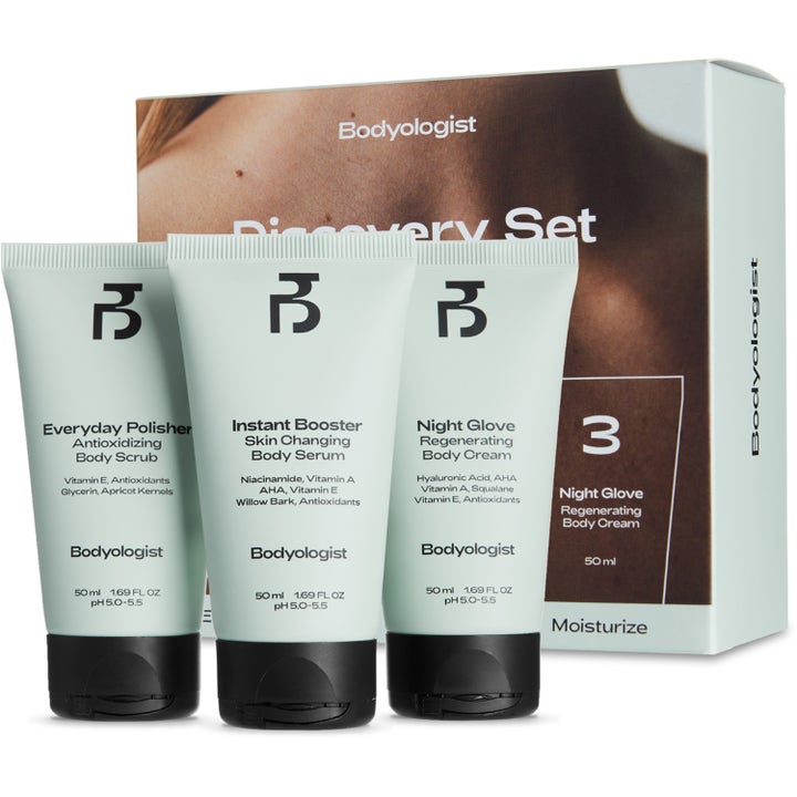 Bodyologist Discovery Set 3x50 ml hudvårdskit som ger lyster med tuber i mintgrönt och svart framför boxen