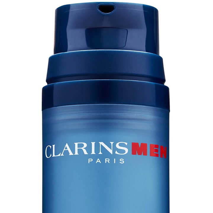 Clarins Men Super Moisture Balm 50 ml återfuktande ansiktskräm i blå pumpflaska med röd text