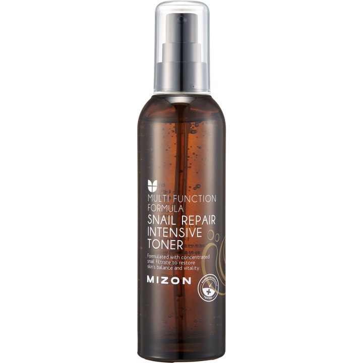Mizon Snail Repair Intensive Toner 150 ml hudvårdande återfuktande toner i en brun plastflaska med pump som ger huden balans.