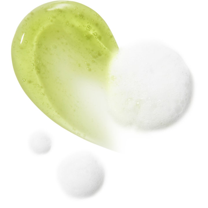 I'm From Mugwort Gel Cleanser 150 ml k-beauty cleanser med lugnande ljusgrön gelkonsistens och vitt mjukt lödder.