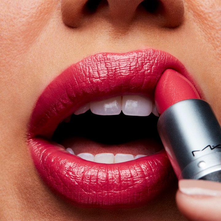 Cremesheen Lipstick