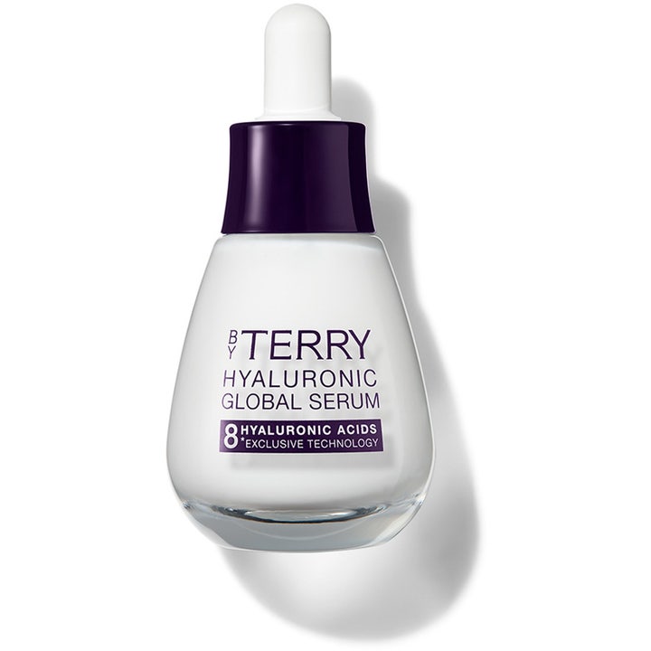 By Terry Hyaluronic Global Serum 30ml återfuktande hyaluronsyraserum i en vit glasflaska med mörklila kork
