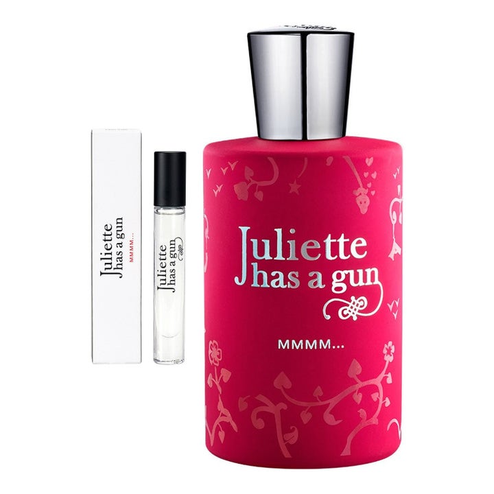 Juliette has a gun Mmmm... eau de parfum i ceriserosa flaska med silverkork och ett litet tillhörande parfymprov