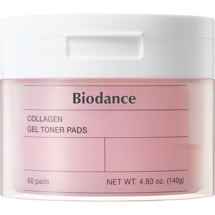 Biodance Collagen Gel Toner Pads 60 st stärkande ansiktspads i en rosa transparent burk med vitt lock