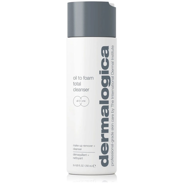 Dermalogica Oil to Foam Total Cleanser 250 ml rengörande ansiktsrengöring i en stilren vit flaska med grått lock