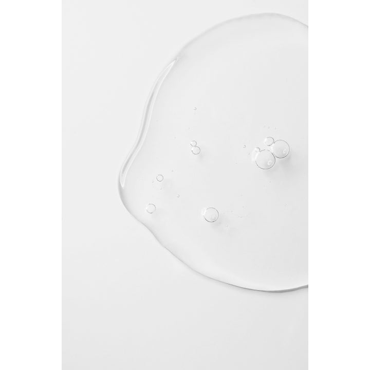 COSRX Advanced Snail Mucin Hydrogel Mask 3 st återfuktande ansiktsmask visar en klar gelkonsistens med små luftbubblor