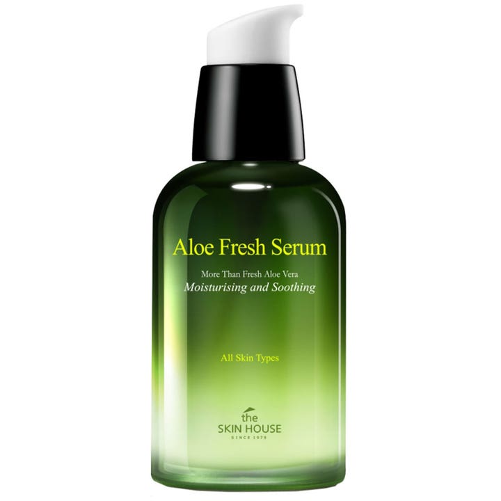 The Skin House Aloe Fresh Serum återfuktande ansiktsserum i en mörkgrön tonad glasflaska med svart pump