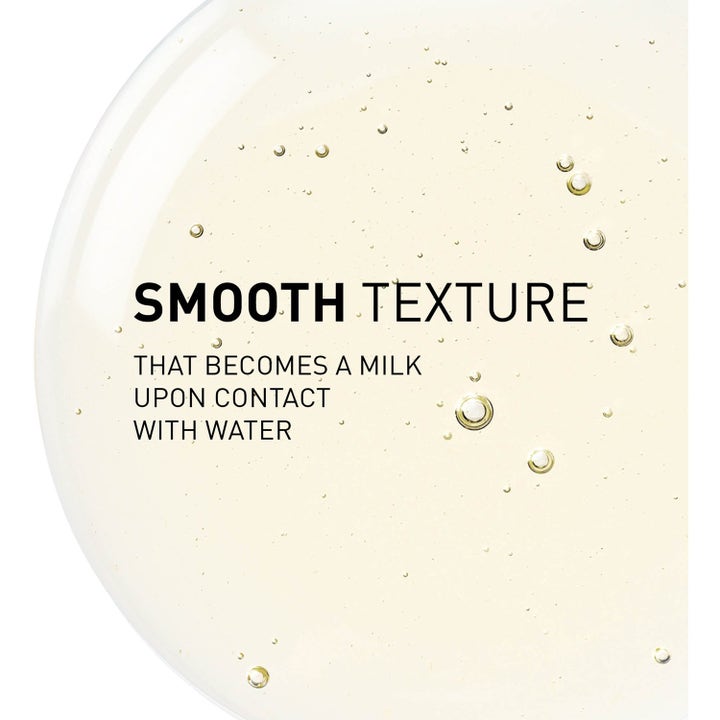 Filorga Skin-Prep Perfecting Cleansing Oil 150 ml rengöringsolja med len textur som blir till mjölk vid vattenkontakt.