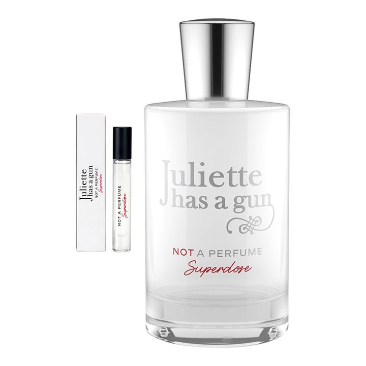 Juliette has a gun Not a Perfume Superdose edp i vit frostad glasflaska med silverkork och liten provflaska