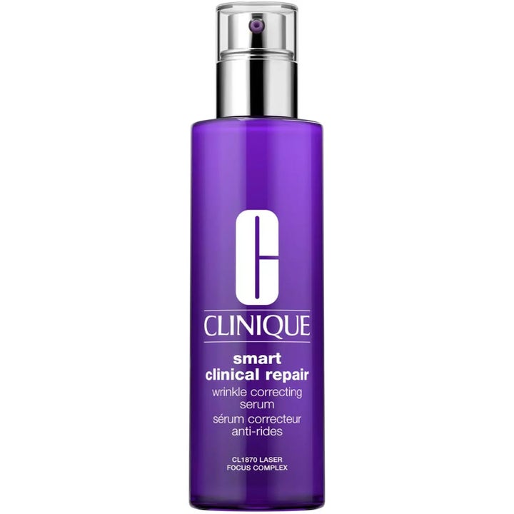 Clinique Smart Clinical Repair Wrinkle Correcting Serum i lila pumpflaska som reducerar rynkor och fina linjer.