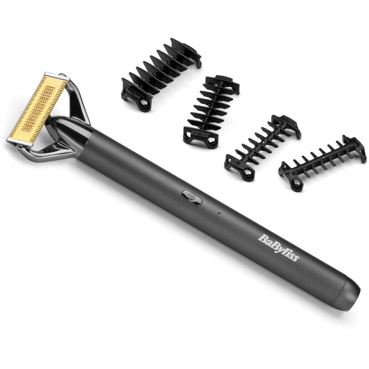 BaByliss Super X Metal X Blade 1 st skäggtrimmer ger precision med guldfärgat blad och fyra svarta trimkammar.