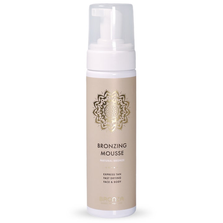 Bronza Bronzing Mousse Natural Bronze brun utan sol mousse ansikte och kropp i vit pumpflaska med guldig mandala.