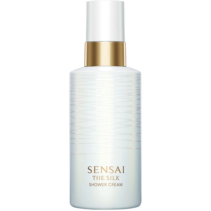 Sensai The Silk Shower Cream krämig återfuktande duschkräm i vit flaska med dekorativt mönster och gulddetaljer.