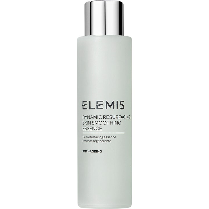 Elemis Dynamic Resurfacing Skin Smoothing Essence utjämnande ansiktsbehandling i frostad flaska med silverlock.