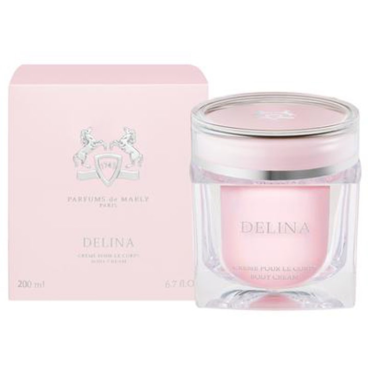 Parfums de Marly Delina 200 ml återfuktande kroppskräm i lyxig rosa glasburk med matchande ytterförpackning